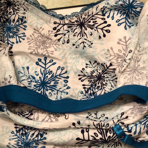 Bump in the Night Sleep Tank Built-in Bra S/P/CH - Picture 3 of 5